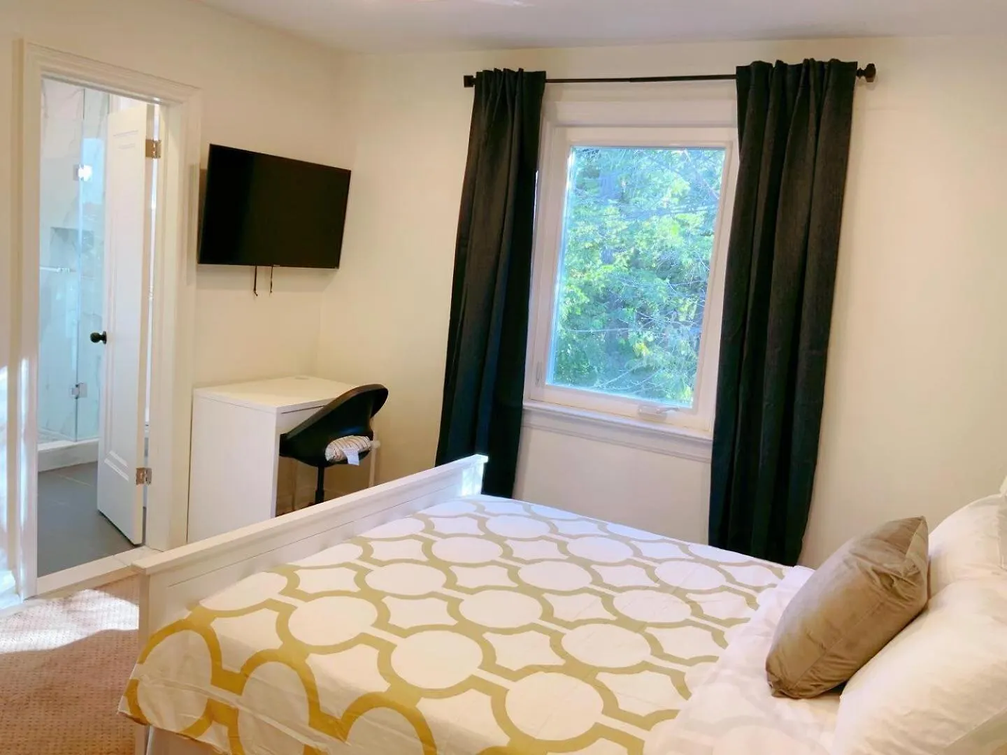 Leaside Garden Guesthouse Toronto