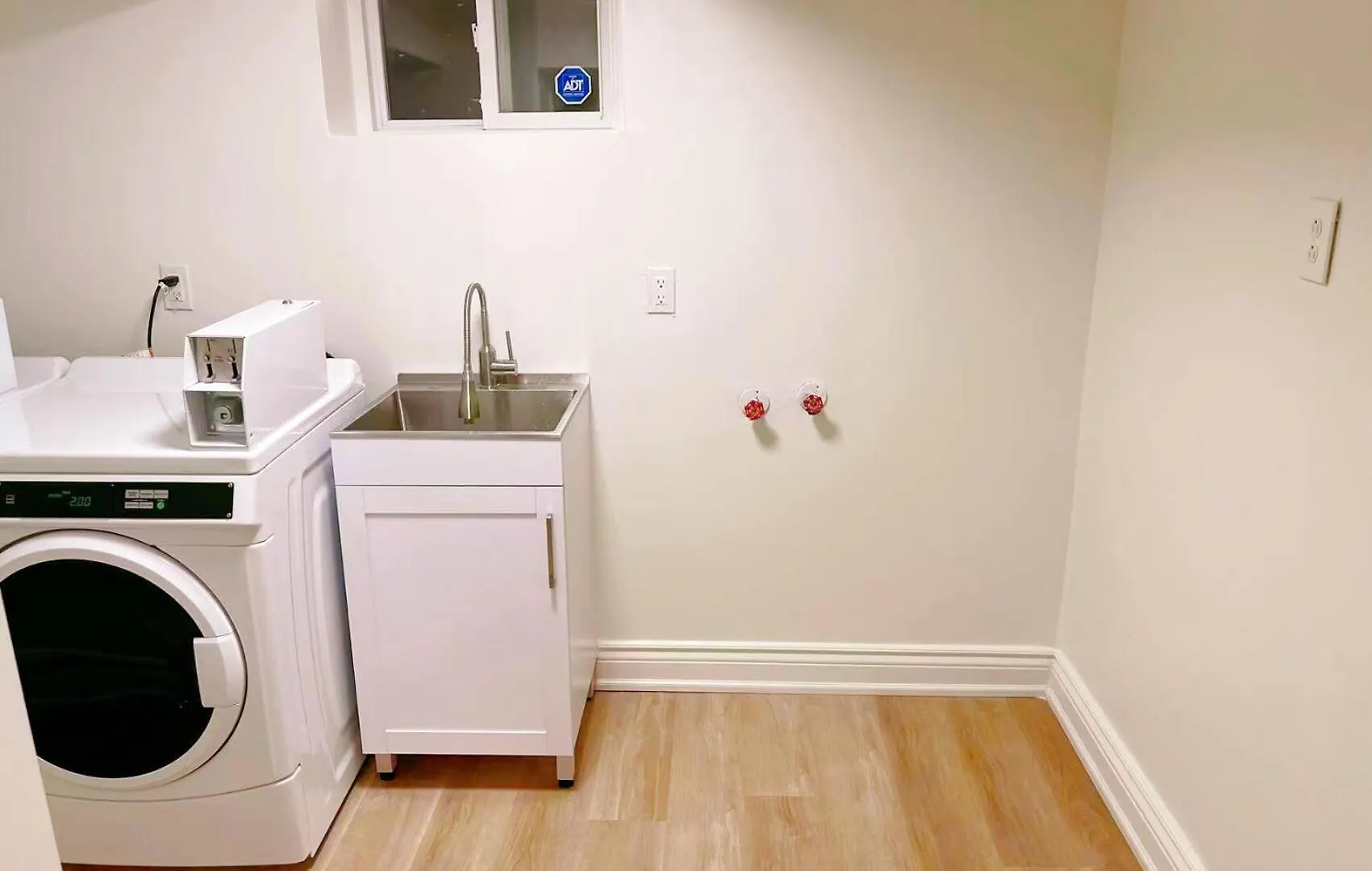 Leaside Garden Guesthouse Toronto Canada